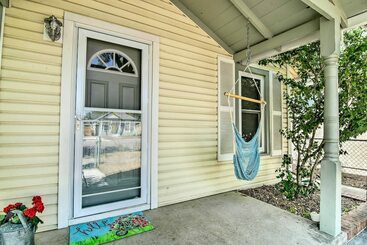 Colorado Springs Bungalow   Walk To Downtown!