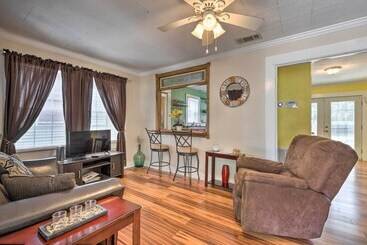 Cozy Gulfport Home: Walk To Beach, Marina & Casino
