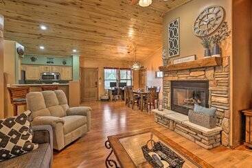 3 Mi To Fool Hollow Lake: Cozy Cabin W/ Deck