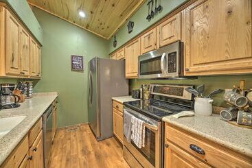 3 Mi To Fool Hollow Lake: Cozy Cabin W/ Deck