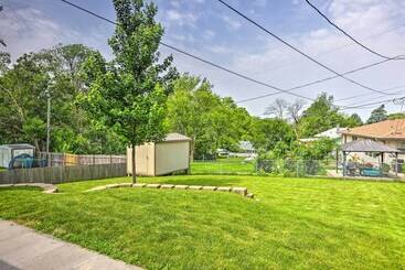 Family Friendly Omaha Home ~ 5 Mi To Dtwn!