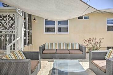 Oceanside Home W/ Yard Walk To Beach & Pier