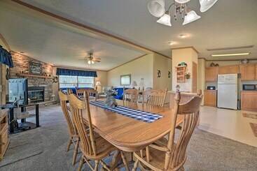 Houghton Lake House W/fire Pit   2 Mi To Trails!