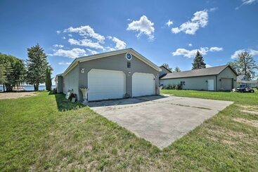 Houghton Lake House W/fire Pit   2 Mi To Trails!