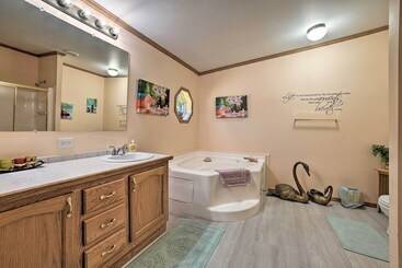 Houghton Lake House W/fire Pit   2 Mi To Trails!