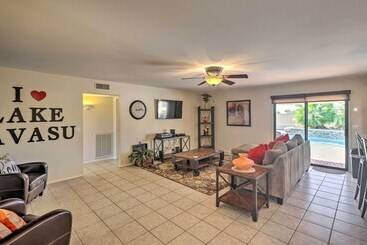 Private Pool & Hot Tub: Havasu Getaway!