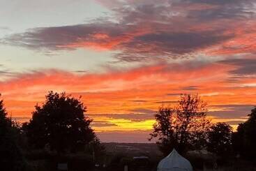 بيت ريفى Woodland Camping Pod With Use Of Campsite Bathroom