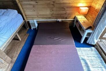 Woodland Camping Pod With Use Of Campsite Bathroom
