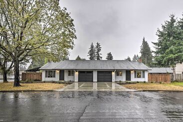 Lovely Vancouver Retreat W/ Home Gym!