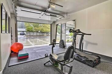 Lovely Vancouver Retreat W/ Home Gym!