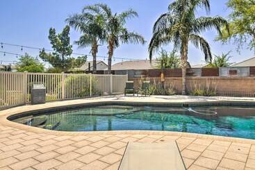 Luxe Queen Creek Escape: Private Pool + Yard!