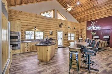 Luxury Show Low Cabin W/ Furnished Deck