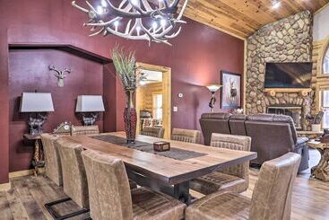 Luxury Show Low Cabin W/ Furnished Deck