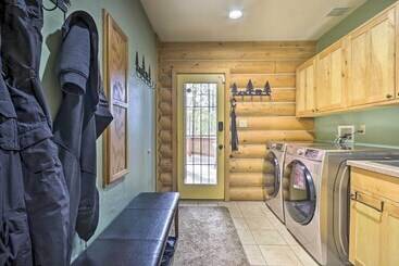 Luxury Show Low Cabin W/ Furnished Deck