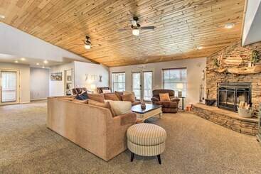 Modern Show Low Cabin Retreat W/ Deck & Grill