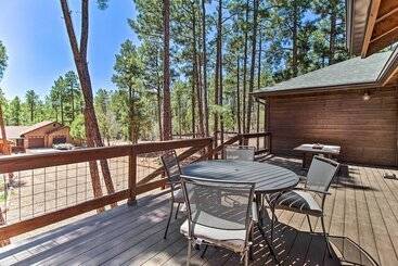 Modern Show Low Cabin Retreat W/ Deck & Grill