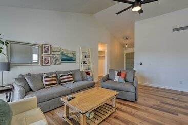 Updated Mesa Home W/ Spacious Backyard & Fire Pit!