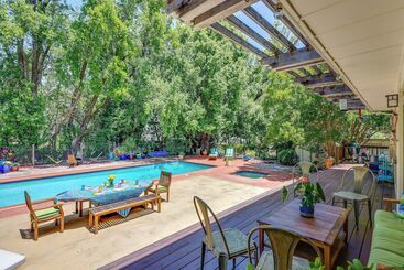 Novato Getaway: Pool, Hot Tub, Near Sf Bay!