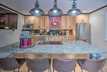 Pet Friendly Gilford Home By Gunstock Ski Mountain