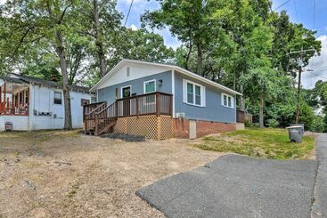 コテージ Pet Friendly Kannapolis Home W/ Fenced In Yard!