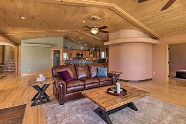 5 Mi To Butte Creek Trail: Prescott Home W/ Deck!