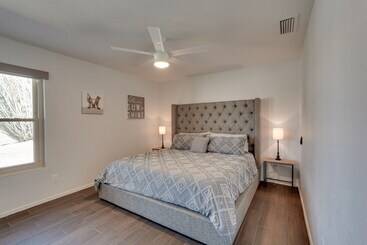 Pet Friendly Lake Havasu Home W/ Hot Tub & Pool