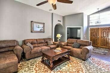 Tempe Retreat W/ Saltwater Pool & Grill!