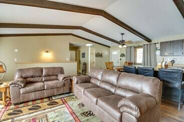 Breezy Point House W/ Dock On Pelican Lake!