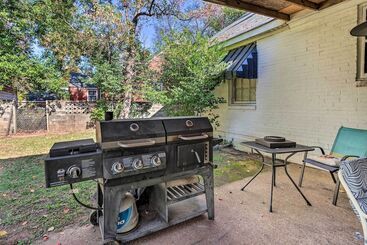 Cozy Montgomery Home: Just 2 Mi To Downtown!