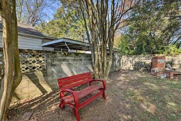 Cozy Montgomery Home: Just 2 Mi To Downtown!