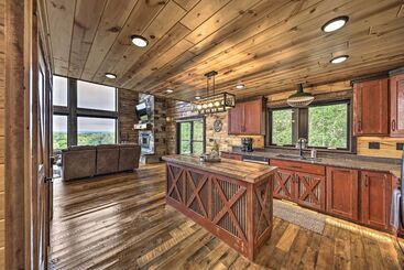 Galena Cabin W/ Wraparound Porch & Game Room!