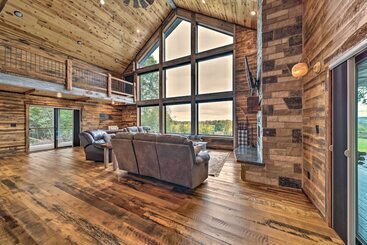 Galena Cabin W/ Wraparound Porch & Game Room!