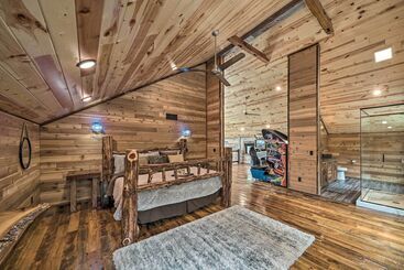 Galena Cabin W/ Wraparound Porch & Game Room!