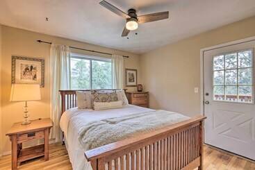 Prescott Home W/ Fireplace ~ 2 Mi To Downtown!