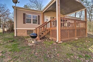 Lakefront Greers Ferry Cabin W/ Covered Boat Slip!