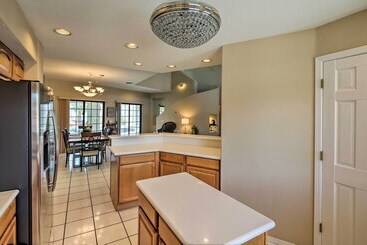 Luxe Lake Havasu Home W/ Pool & Spa, 3 Mi To Lake