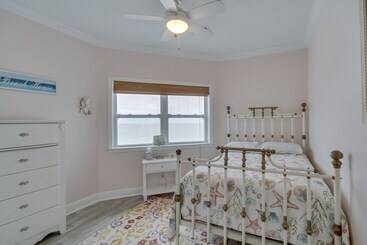 Сельский дом Ocean Springs  Magnolia Beach House  On Pvt Beach!
