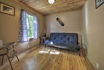 Pet Friendly Cottage W/ Fire Pit   3 Mi To Siu!
