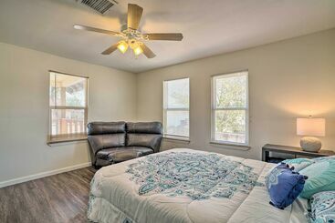 Pet Friendly Sierra Blanca Home In Downtown!