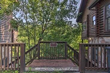 Pigeon Forge Resort Studio Cabin On Dollywood Ln!