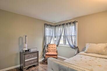 Buffalo Getaway W/ Charcoal Grill & Patio!