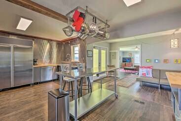 Riverfront New Bern House: Gourmet Kitchen & View!
