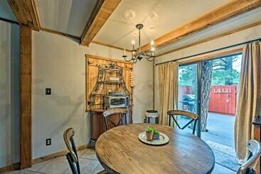 Ruidoso Cabin W/ Deck & Grill   Walk To Town!