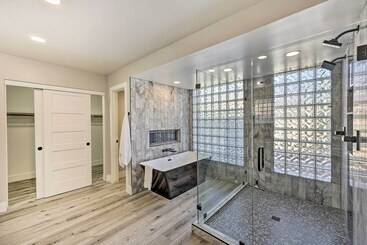 Scottsdale Oasis W/ Pool & Putting Green!