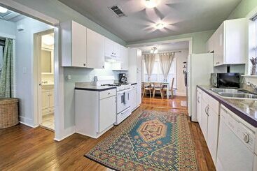 Trendy  Austin Soul  Home: Walk To South Congress!