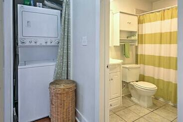 Trendy  Austin Soul  Home: Walk To South Congress!