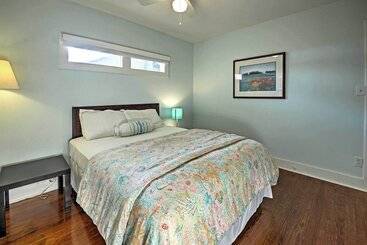 Trendy  Austin Soul  Home: Walk To South Congress!