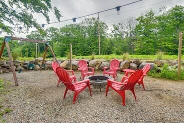 White Mountain Home Near Lakes & Kancamagus Hwy!