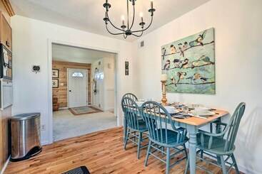 Berkeley Springs Vacation Home W/ Fire Pit!