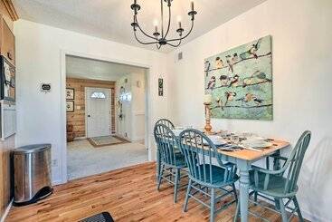 Berkeley Springs Vacation Home W/ Fire Pit!
